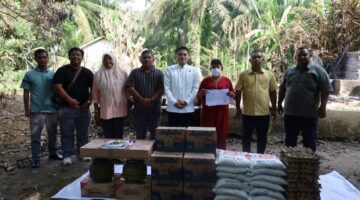 Bantuan dan Dukungan Bung RA untuk Warga Korban Kebakaran di Salapian