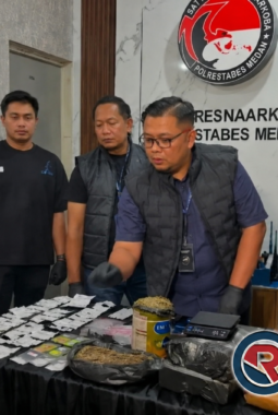 Polrestabes Medan Ungkap Jaringan Narkoba Lintas Provinsi Bermodus Jasa Ekspedisi