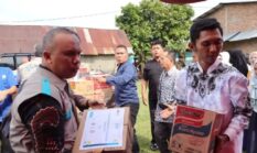 PLN Salurkan Bantuan Pangan untuk Warga Terdampak Cuaca Ekstrem di Medan